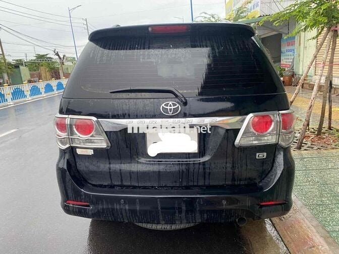 Toyota Fortuner 2014 2.5G 4x2 - 100000 km