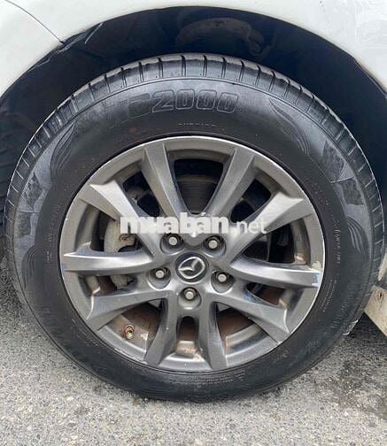 Mazda 3 2016 1.5 AT - 130000 km