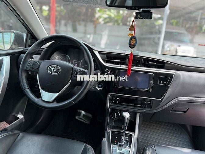 Toyota Corolla Altis 2018 2.0 Sport - 13000 km