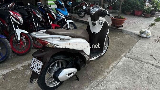 SH Mode 2015 trắng nâu 58730 ( hỗ trợ góp )