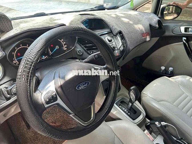Ford Fiesta 2016 1.5 AT Titanium - 70000 km