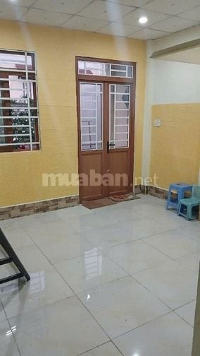 Chủ kẹt tiền bán nhà giá rẻ ai nhanh thì được tại  đường số 79 