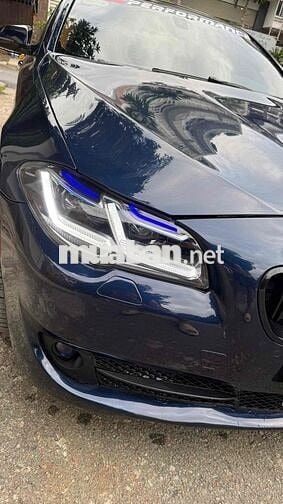 BMW 5 Series 2017 528i - 140000 km
