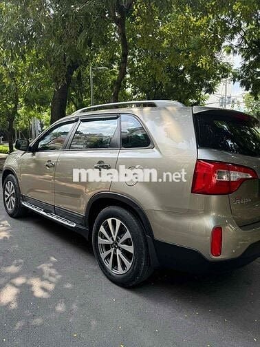 Kia Sorento 2.2L full dầu sxdkld t12/2015 một chủ
