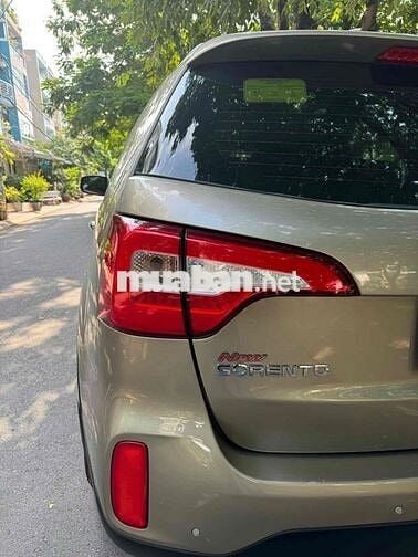 Kia Sorento 2.2L full dầu sxdkld t12/2015 một chủ
