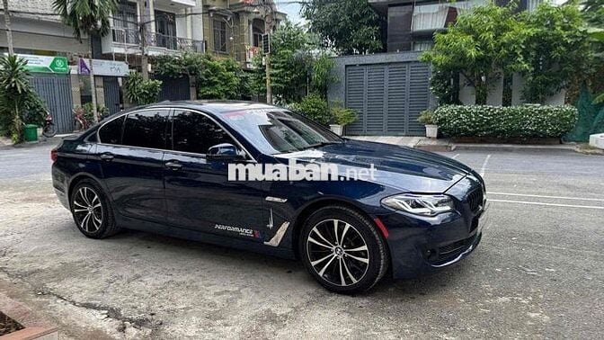 BMW 5 Series 2017 528i - 140000 km