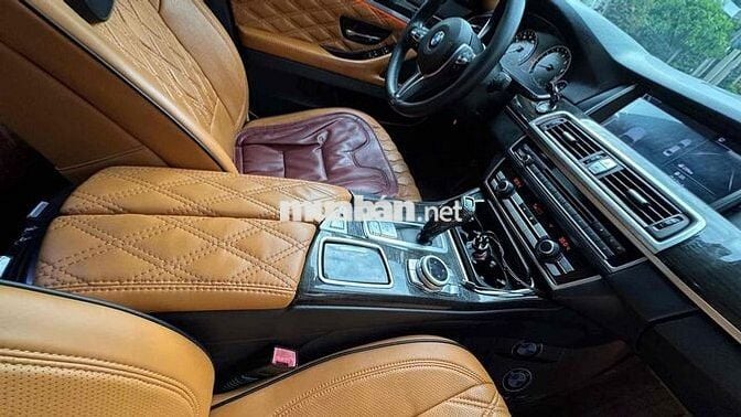 BMW 5 Series 2017 528i - 140000 km