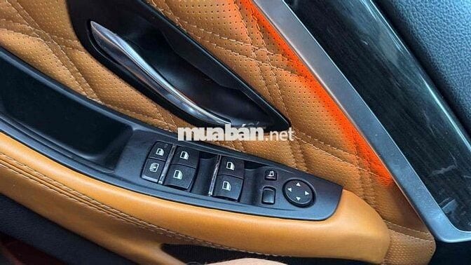 BMW 5 Series 2017 528i - 140000 km