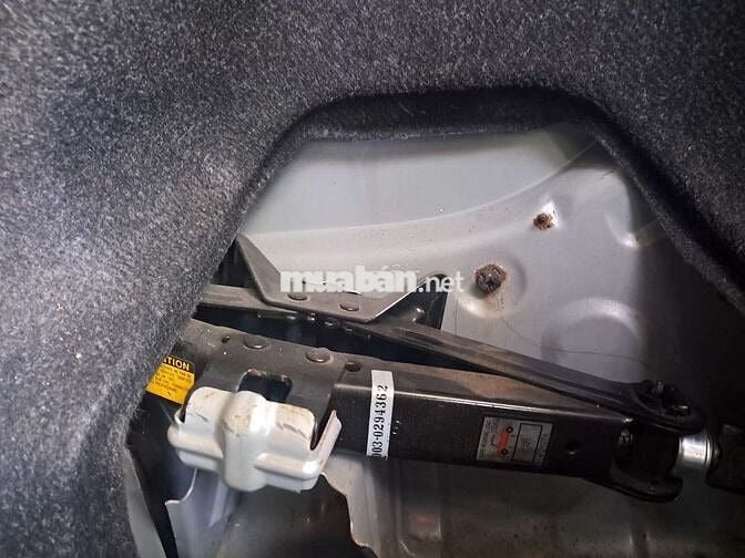 Vios 2003G 1.5 keo chỉ zin 100% 100km5L xe khá zin