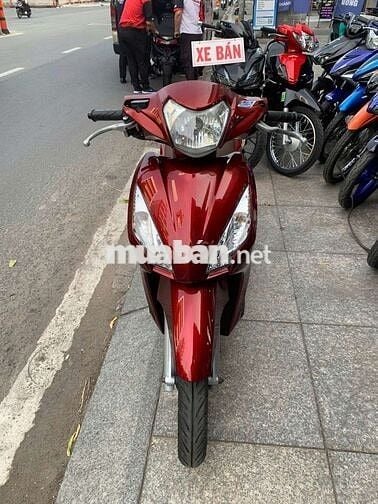 Honda vision 2016 mới 90% Bstp chính chủ
