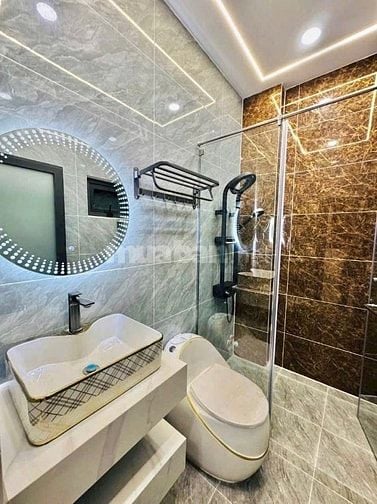 Kẹt tiền bán gấp nhà 2 Mặt Tiền siêu đẹp gần BV Bình Tân