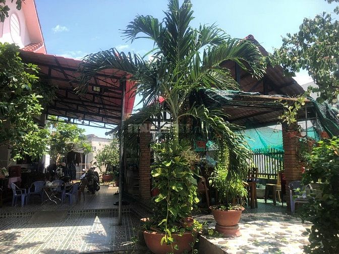 Bán Nhà 18x31(492m2) 200m2 TC 2 Mặt Tiền Giá Rẻ Gần Biển