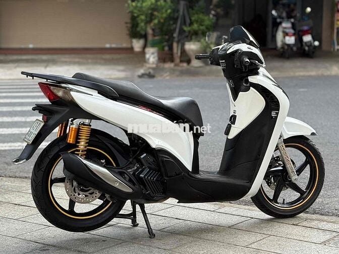 SH 2023 up fun ý bs 43 odo 8 ngin km như xe hãng