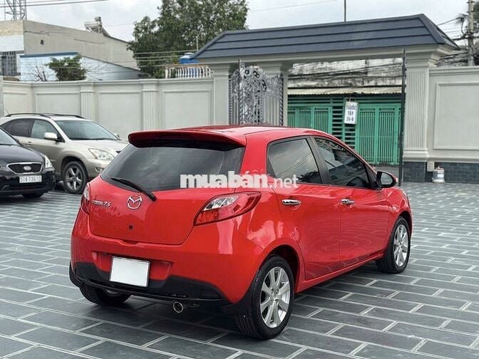 Mazda 2 2013 bản S odo 8v cực đẹp