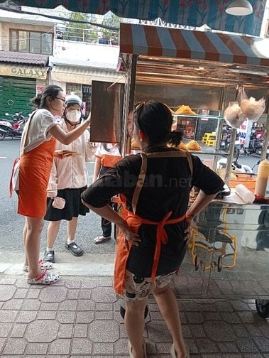 tuyển 3 nhân viên bán thời gian