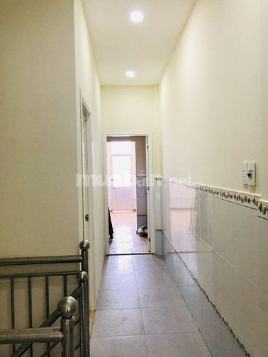 🏡 BÁN NHÀ 2 LẦU - DT: 78m2 - SHR - Không QH/ không LG.