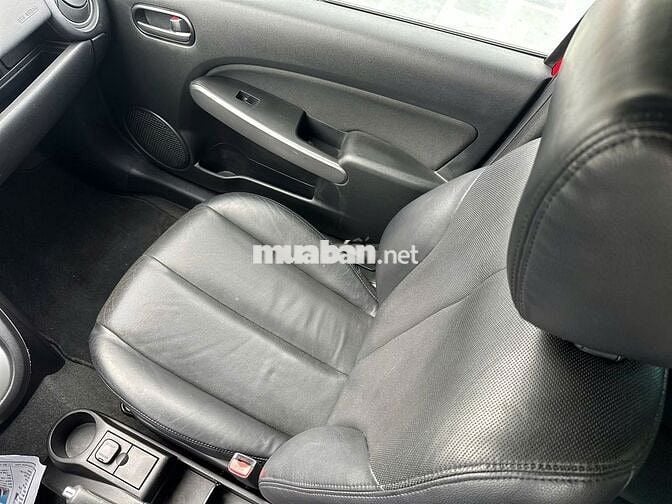 Mazda 2 2013 bản S odo 8v cực đẹp