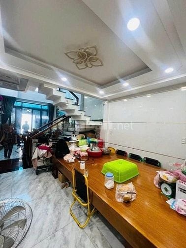 ĐỊNH CƯ ÚC, CÁCH MẶT TIỀN TRẦN HỮU TRANG 80M GIÁ 4TỶ5 T 5% THỊ TRƯỜNG 