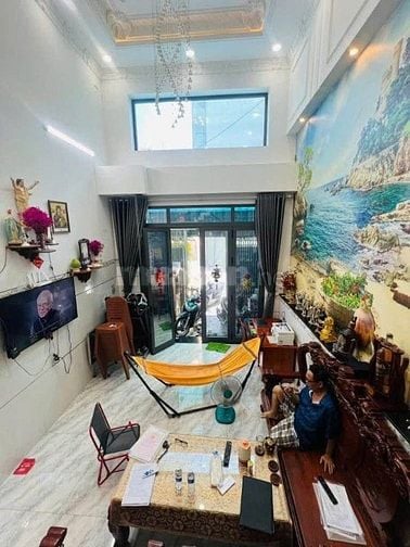 ĐỊNH CƯ ÚC, CÁCH MẶT TIỀN TRẦN HỮU TRANG 80M GIÁ 4TỶ5 T 5% THỊ TRƯỜNG 