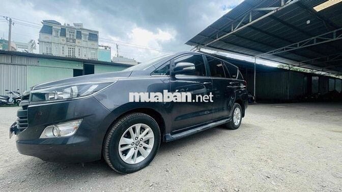 Toyota Innova 2016 2.0G - 64500 km