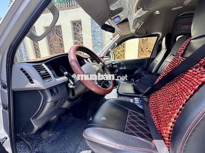 Toyota Hiace 2013 MT XĂNG 2.7 - 71000 km