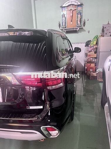 Mitsubishi Outlander 2023 2.0 CVT - 17000 km