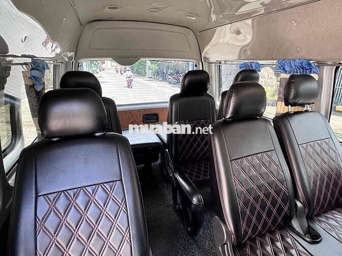 Toyota Hiace 2013 MT XĂNG 2.7 - 71000 km