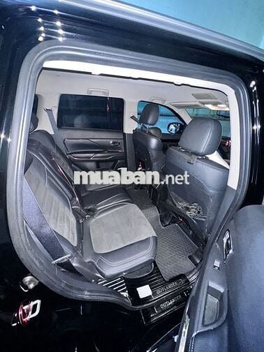 Mitsubishi Outlander 2023 2.0 CVT - 17000 km