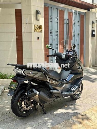 BMW C400GT bản Triple Black chạy ít