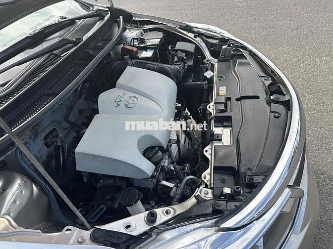 Toyota Vios 2016 máy trắng