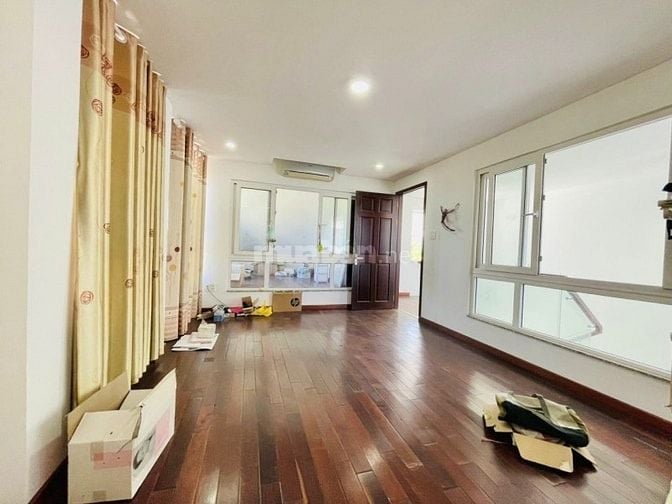 Biệt thự sân vườn đường 20m KDC Phú Xuân Nhà Bè 230m2 giá tốt 19 tỷ 5