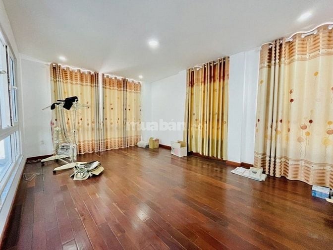 Biệt thự sân vườn đường 20m KDC Phú Xuân Nhà Bè 230m2 giá tốt 19 tỷ 5
