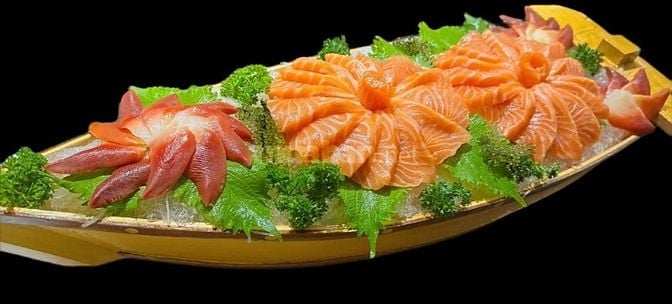 NHÀ HÀNG ICHIHANA SUSHI TUYỂN DỤNG (VỪA HỌC VỪA LÀM) PHỤC VỤ, BẾP NÓN