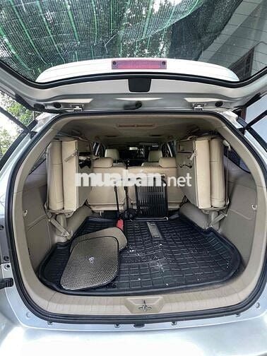 Toyota Fortuner 2016 2.4G 4x2 MT - 135000 km