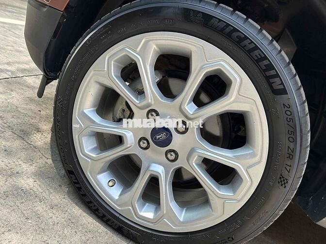 Ford EcoSport 2019 Titanium 1.0L AT - 68000 km