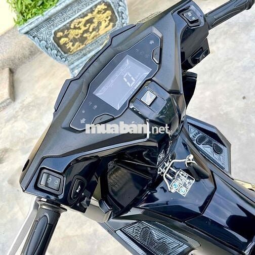cần bán ab2023 hỗ trợ trả góp