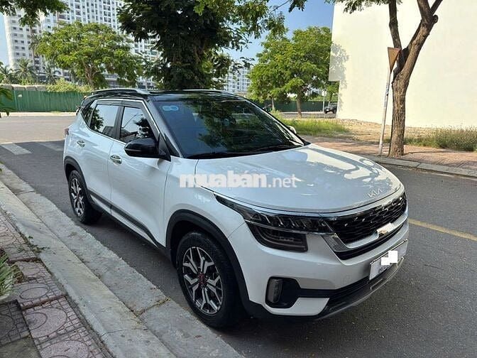 Kia Seltos 2023 Premium 1.4 AT - 29999 km