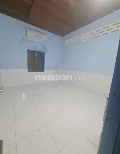Nợ ngân hàng nên bán gấp căn nhà 192m2 ở củ chi giá 720 triệu.
