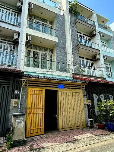 Nhà khu cao cấp, phù hợp kinh doanh và ở, 