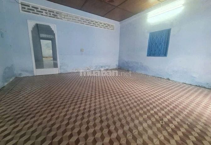 Nợ ngân hàng nên bán gấp căn nhà 192m2 ở củ chi giá 720 triệu.