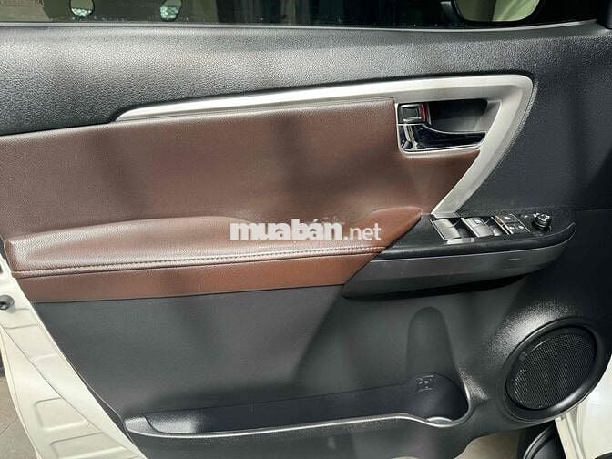 Toyota Fortuner 2020 2.4G 4x2 AT - 90000 km