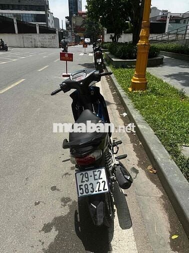 Cần bán gấp xe wave blade xanh đen