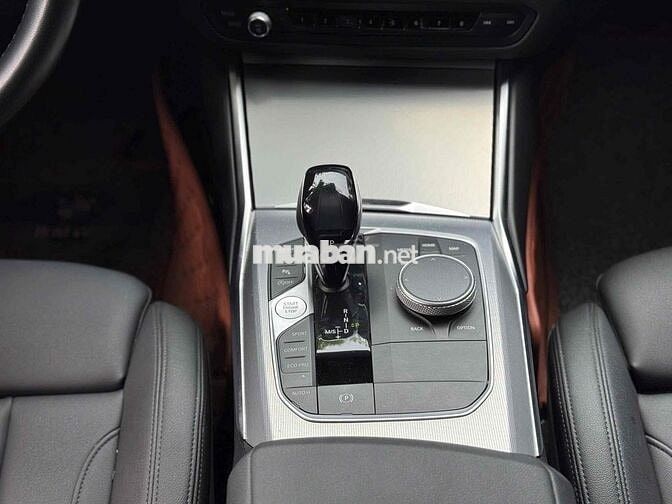 BMW 320i Sport Line Plus 2021 trắng nhập Đức