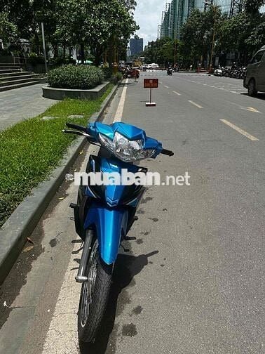 Cần bán gấp xe wave blade xanh đen