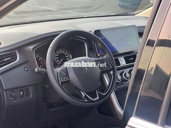 Mitsubishi Xpander 2021 số tự động màu đen