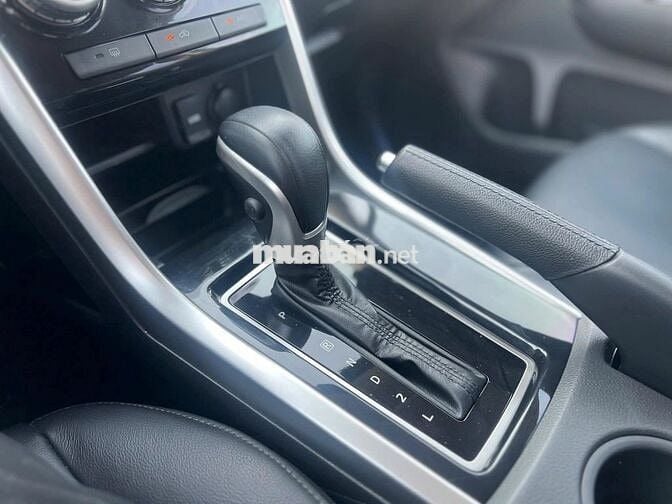 Mitsubishi Xpander 2021 số tự động màu đen