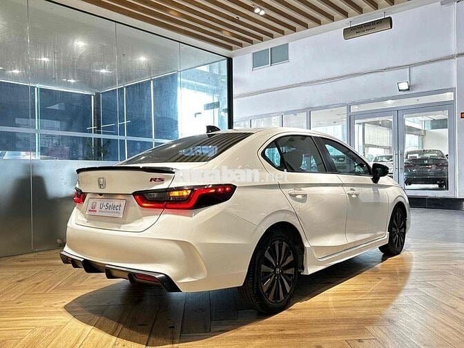 Honda City 2023 RS 1.5 AT - 21000 km