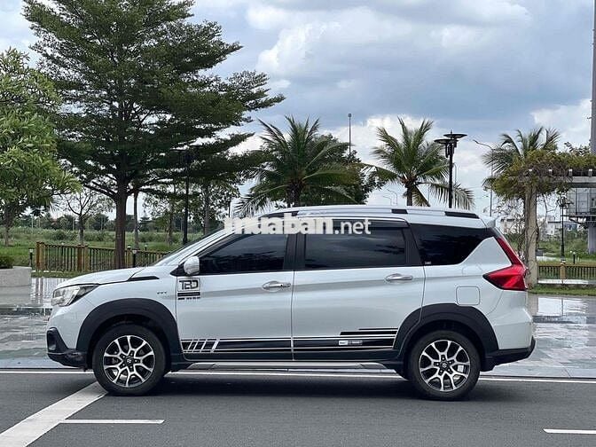 Suzuki XL7 2022 odo 5vkm full hãng giá còn TL
