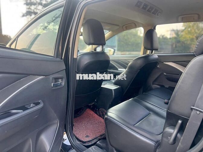 Mitsubishi Xpander 2021 số tự động màu đen