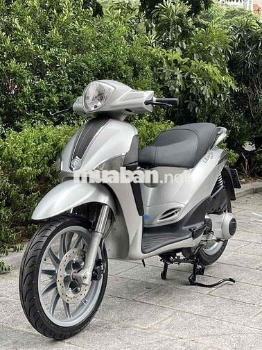 Piaggio Libety125 màu ghi bạc thời trang!